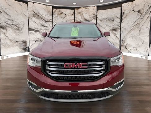 Used 2018 GMC Acadia SLT w/ LPO, Black Accent Package AWD/4WD image 2