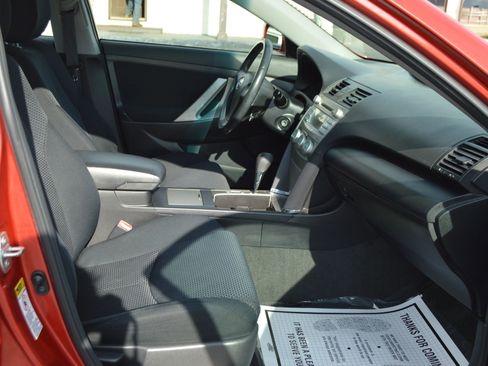 Used 2009 Toyota Camry XLE image 21