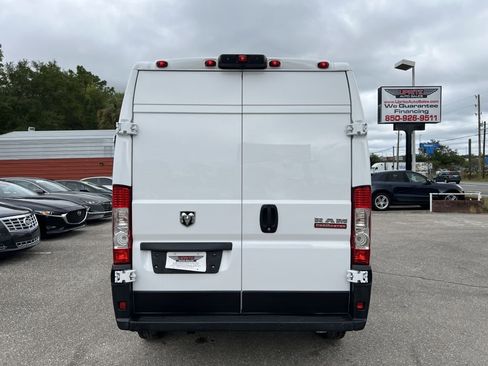 Used 2019 RAM ProMaster 2500 w/ Interior Convenience Group image 6