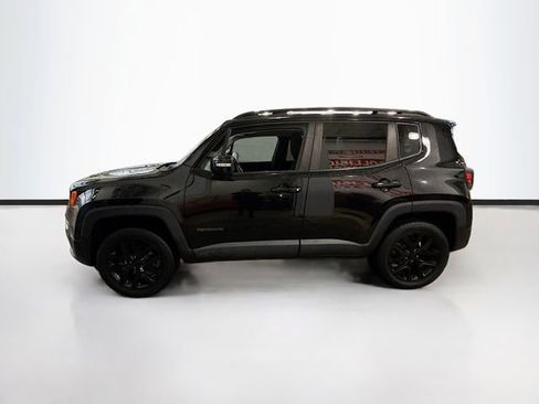 Used 2018 Jeep Renegade Altitude image 9