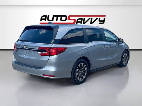 Used 2023 Honda Odyssey EX-L image 7