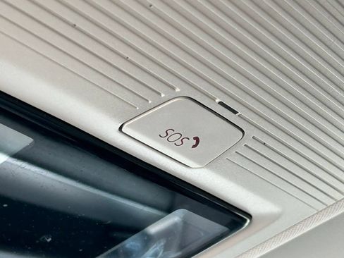 Certified 2026 Volkswagen Tiguan S FWD image 28