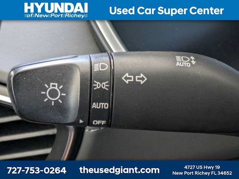 Certified 2022 Hyundai Santa Fe SEL w/ Convenience + Premium Package FWD image 37