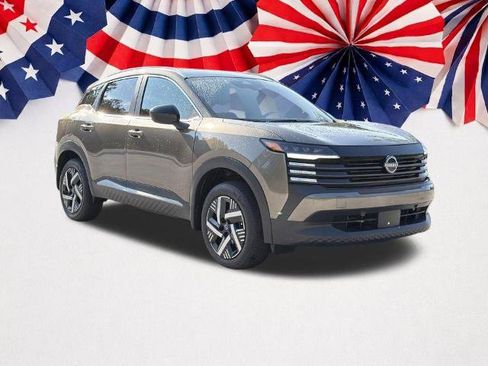 Certified 2026 Nissan Kicks SV w/ SV Premium Package FWD image 30