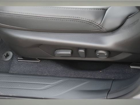 New 2026 Subaru Outback Premium image 27