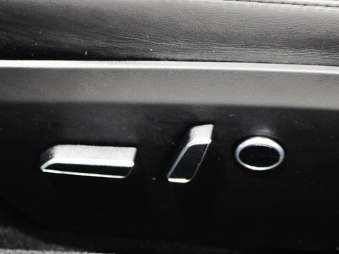 Used 2021 Tesla Model S Plaid AWD/4WD image 5