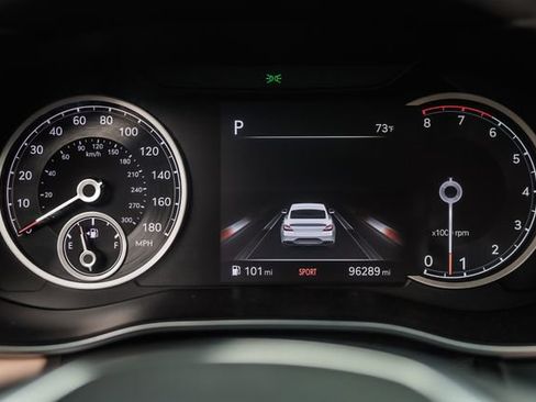 Used 2022 Genesis G70 3.3T AWD/4WD image 75