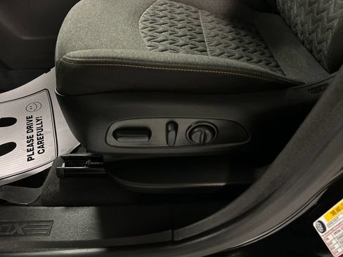 Used 2024 Chevrolet Equinox LT w/ LPO, Floor Liner Package FWD image 13