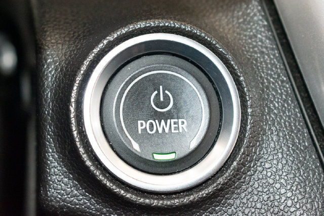 Used 2023 Chevrolet Bolt LT w/ Infotainment Package FWD image 26