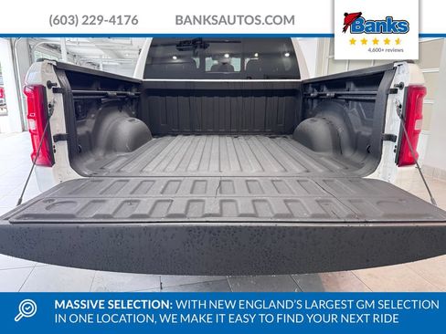 Used 2025 RAM 1500 Big Horn AWD/4WD image 8