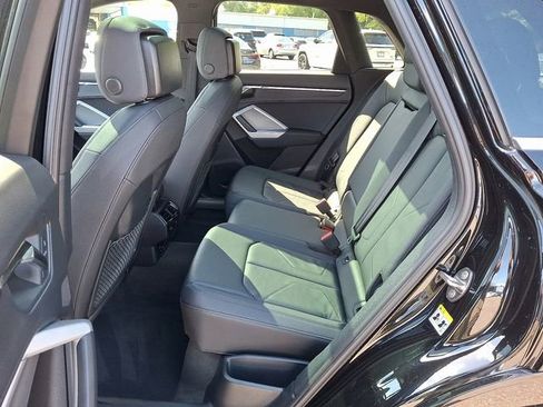 Used 2022 Audi Q3 2.0T Premium Plus image 13