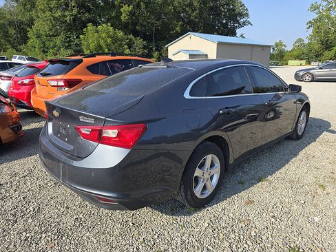 Used 2020 Chevrolet Malibu LS w/ Driver Confidence Package II FWD image 3