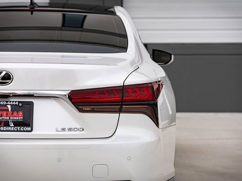 Used 2021 Lexus LS 500 AWD image 10