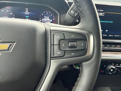 Used 2025 Chevrolet Silverado 2500 LT AWD/4WD image 15