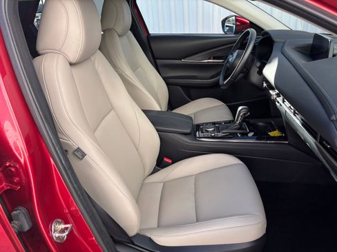 Certified 2023 MAZDA CX-30 AWD 2.5 S w/ Preferred Package image 37