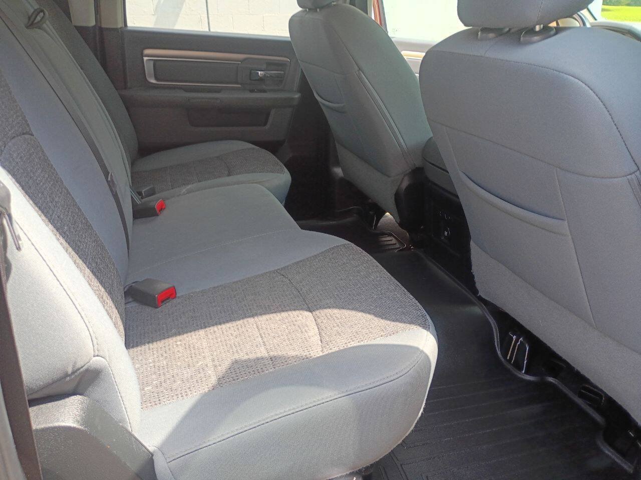 Used 2017 RAM 1500 Big Horn AWD/4WD image 12