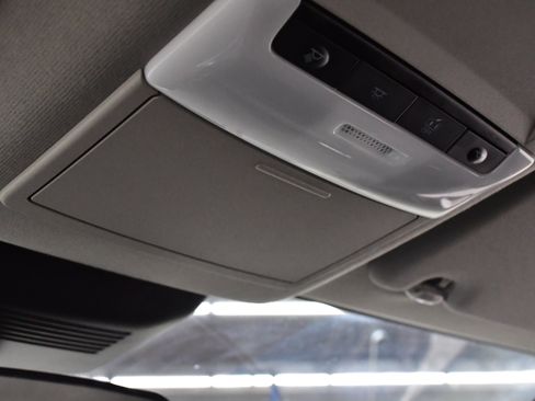 Used 2022 Nissan Sentra SR w/ Trunk Package image 46