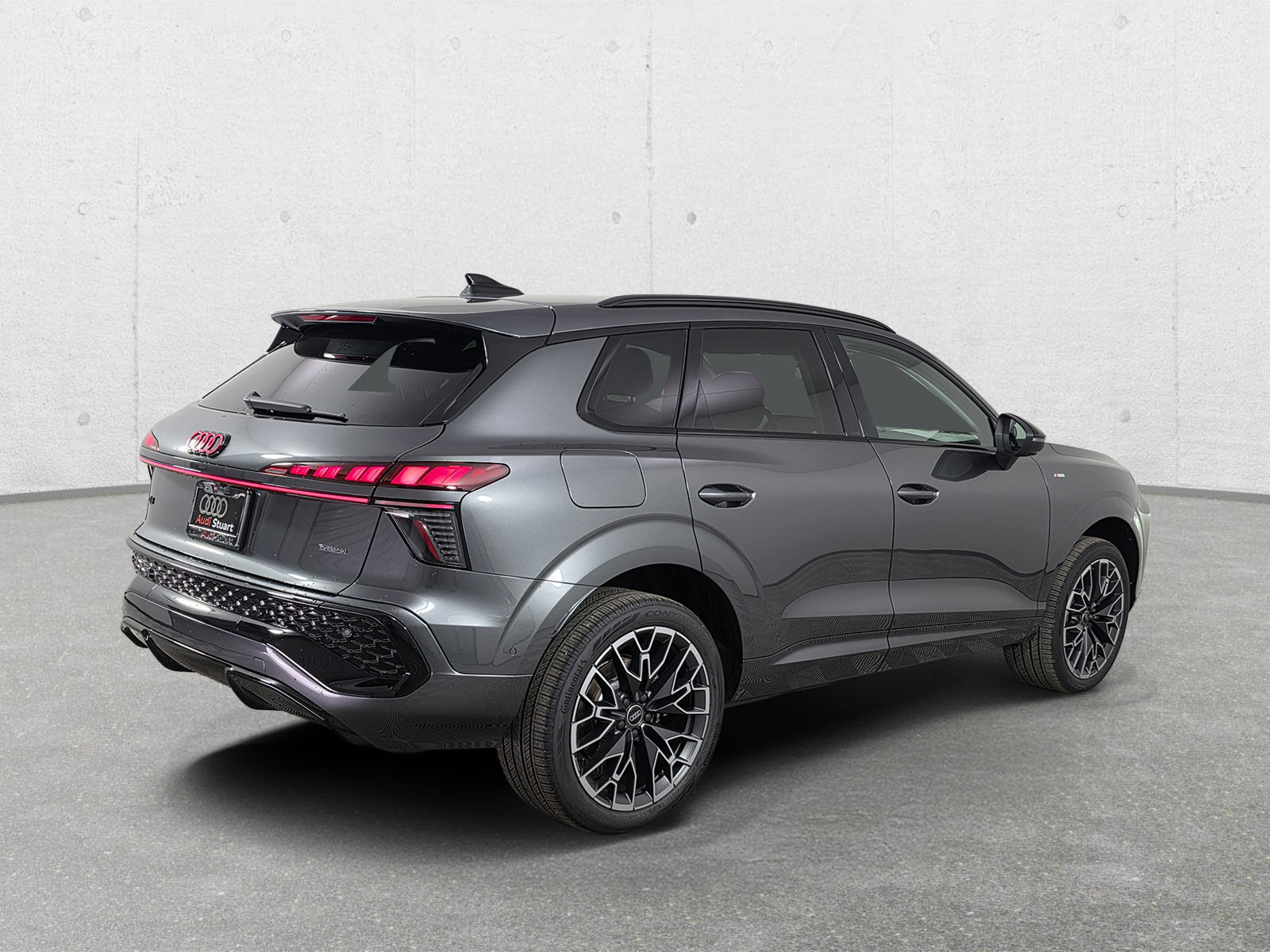 New 2026 Audi Q3 quattro 2.0T AWD/4WD image 6