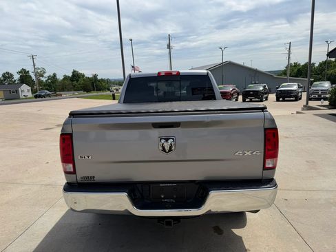 Used 2019 RAM 1500 Classic SLT AWD/4WD image 8