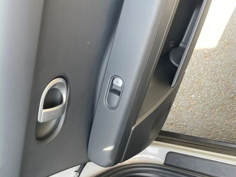 Used 2024 Hyundai Ioniq 5 SEL image 45