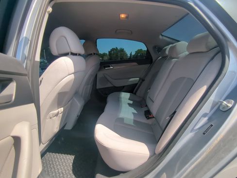 Used 2016 Hyundai Sonata Sport FWD image 9