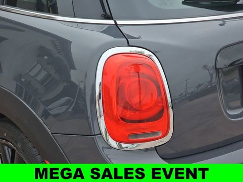 Used 2016 MINI Cooper S FWD image 40