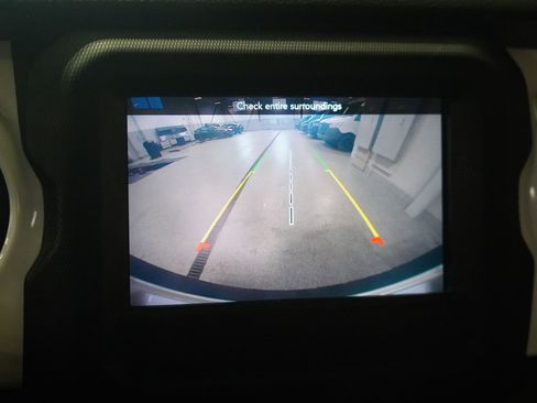 Used 2021 Jeep Wrangler Sport image 24