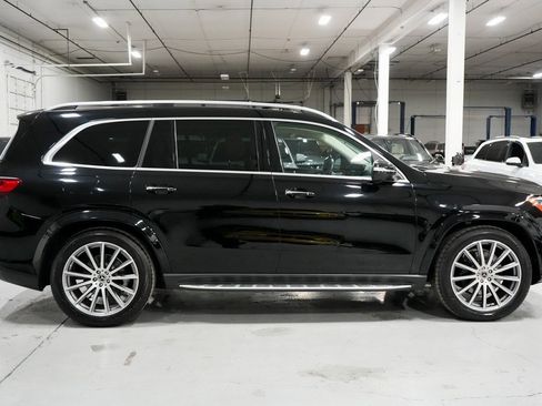 Used 2021 Mercedes-Benz GLS 580 4MATIC image 7