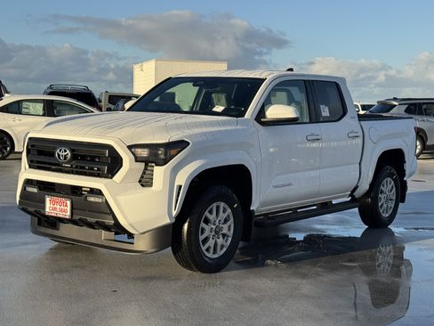 New 2026 Toyota Tacoma SR5 image 11