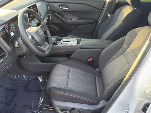 New 2026 Nissan Rogue SV w/ Cold Weather Package FWD image 10
