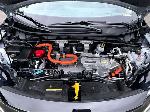 Used 2024 Nissan Ariya AWD image 29