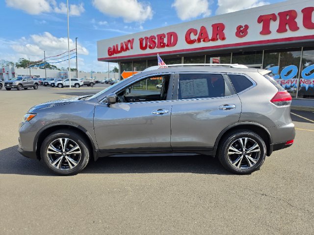 Used 2020 Nissan Rogue SV w/ Premium Package AWD/4WD image 4