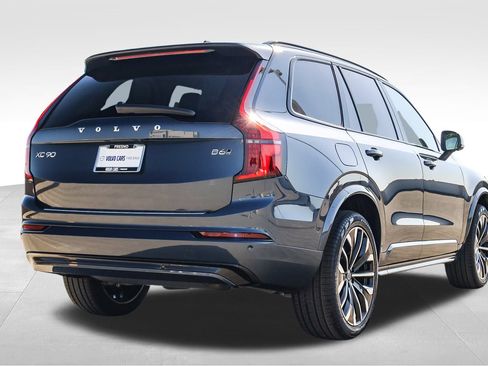 New 2026 Volvo XC90 B6 Ultra w/ Protection Package image 5