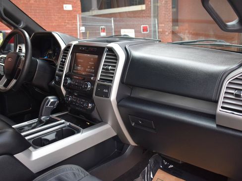 Used 2015 Ford F150 Lariat AWD/4WD image 20