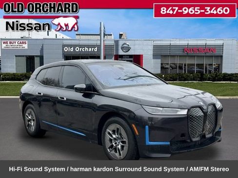 Used 2023 BMW iX xDrive50 w/ Ultimate Package 2 AWD/4WD image 6