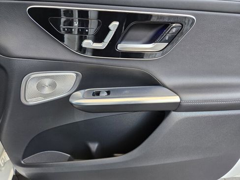 Certified 2024 Mercedes-Benz GLC 300 4MATIC image 20
