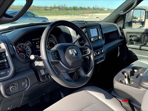Used 2024 RAM 3500 Tradesman RWD image 9