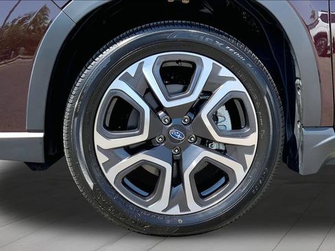 Used 2025 Subaru Ascent Touring w/ Popular Package #1 AWD/4WD image 33