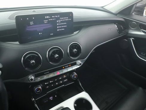 Used 2022 Kia Stinger GT2 image 27