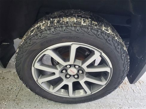 Used 2020 GMC Canyon Denali image 31