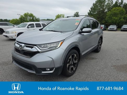 Used 2018 Honda CR-V Touring image 1