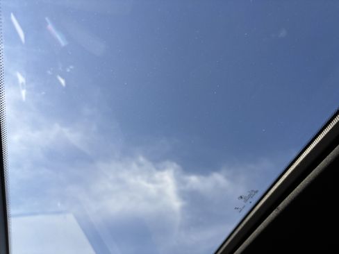 Certified 2024 BMW X5 xDrive40i w/ M Sport Package image 28