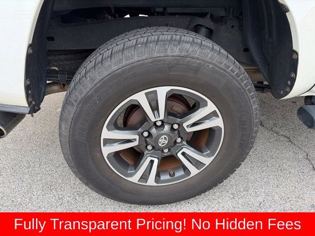 Used 2017 Toyota Tacoma SR w/ Tow Package AWD/4WD image 5