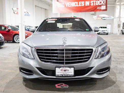Used 2015 Mercedes-Benz S 550 4MATIC Sedan image 2