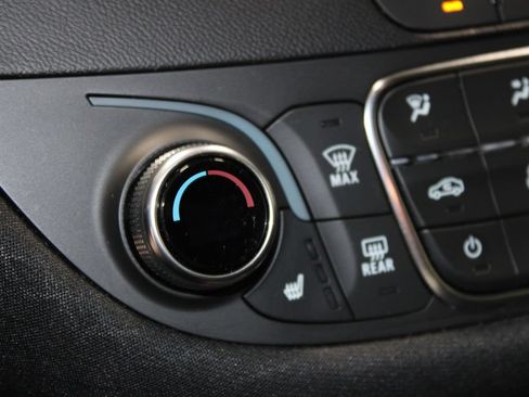 Used 2024 Chevrolet Malibu LT FWD image 36