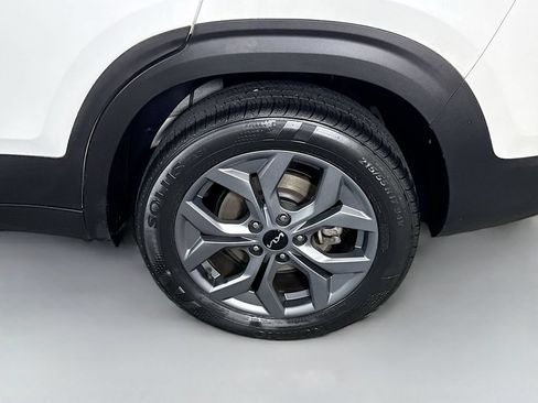 Certified 2024 Kia Seltos S AWD/4WD image 36