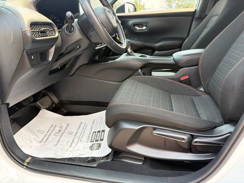 Used 2024 Honda HR-V Sport image 21