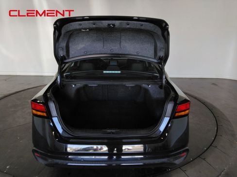 Used 2025 Nissan Altima 2.5 SV FWD image 9