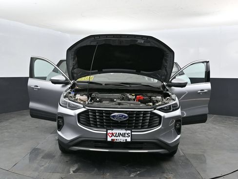 Used 2024 Ford Escape Platinum w/ Premium Technology Package AWD/4WD image 58