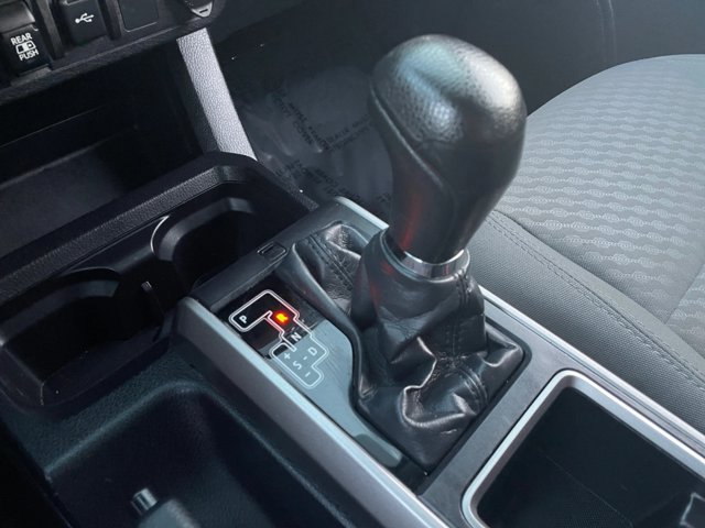 Used 2021 Toyota Tacoma SR5 RWD image 12